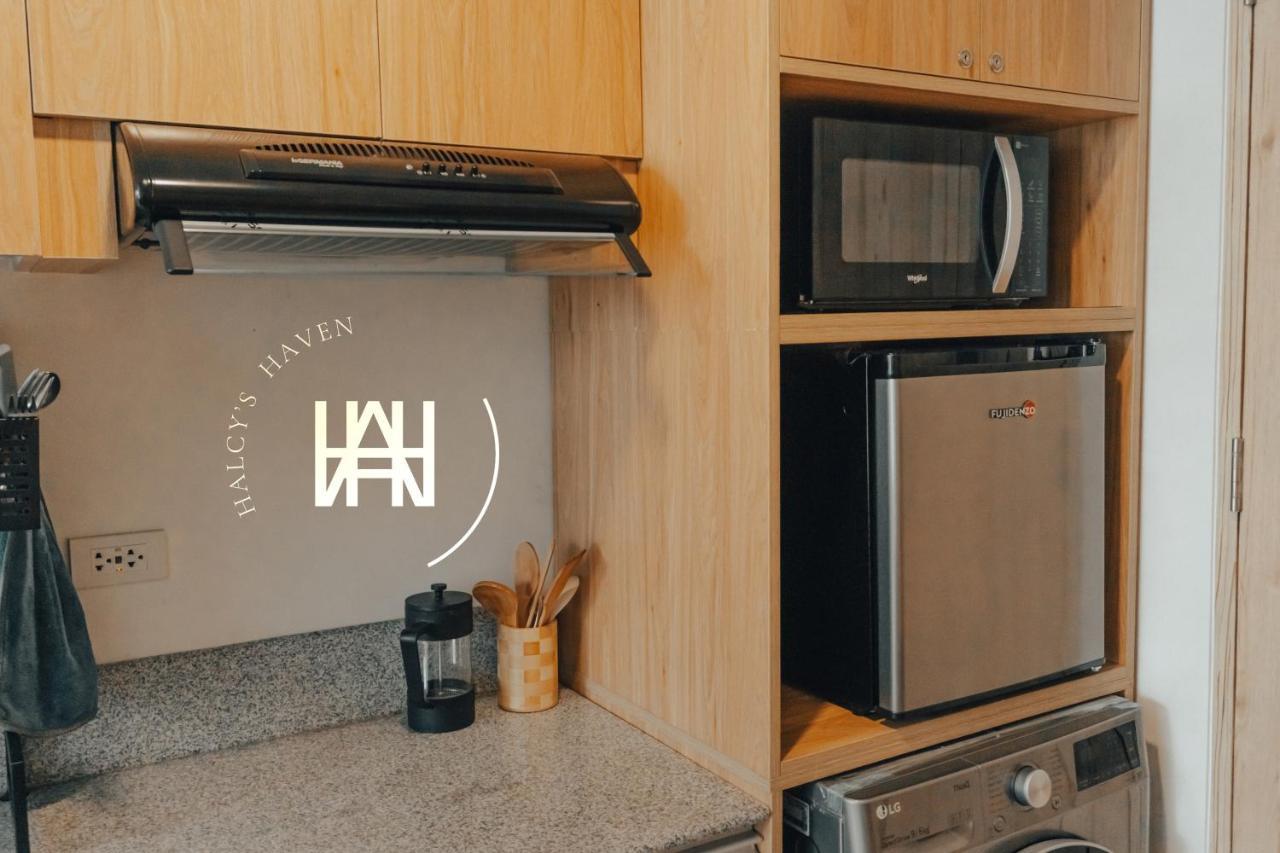 Halcy'S Haven, Studio Condo At The Heart Of Davao City Екстериор снимка