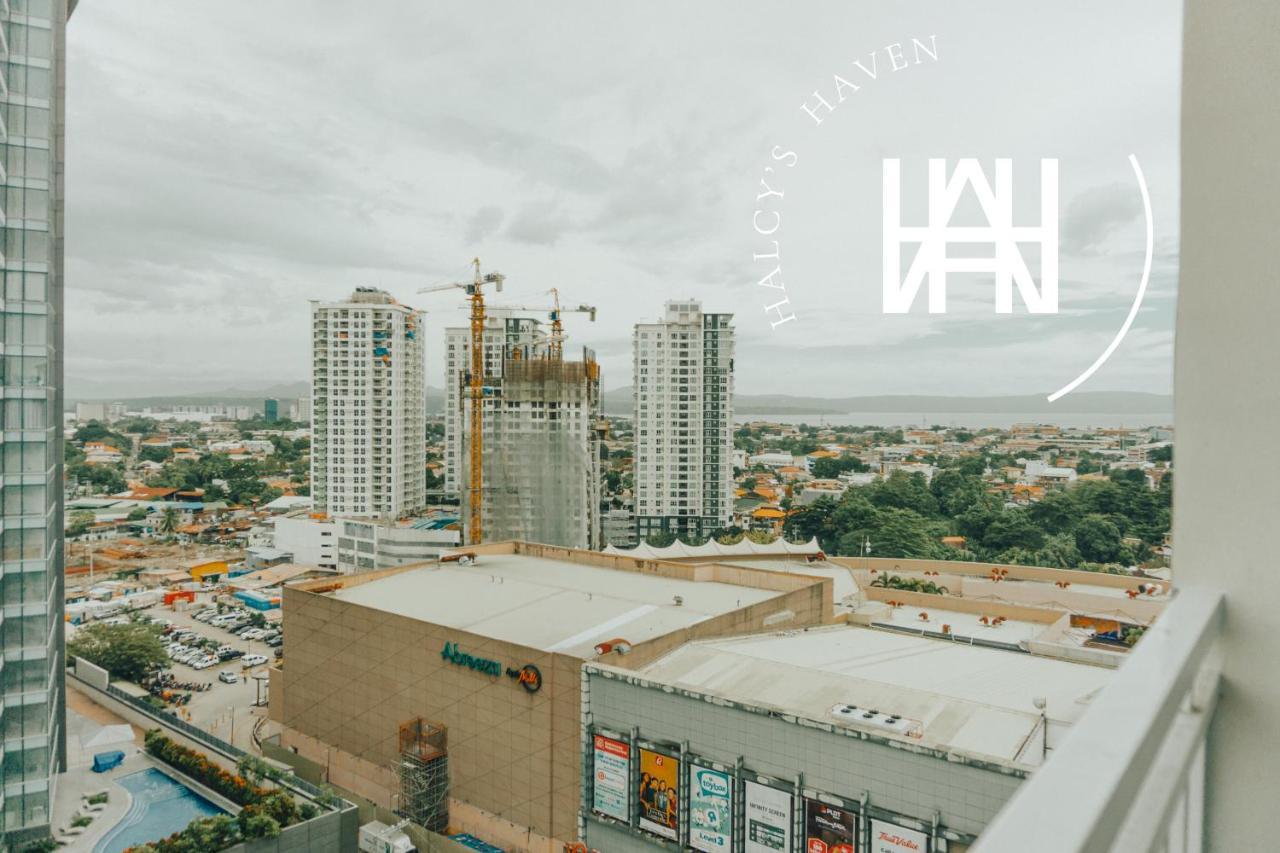 Halcy'S Haven, Studio Condo At The Heart Of Davao City Екстериор снимка